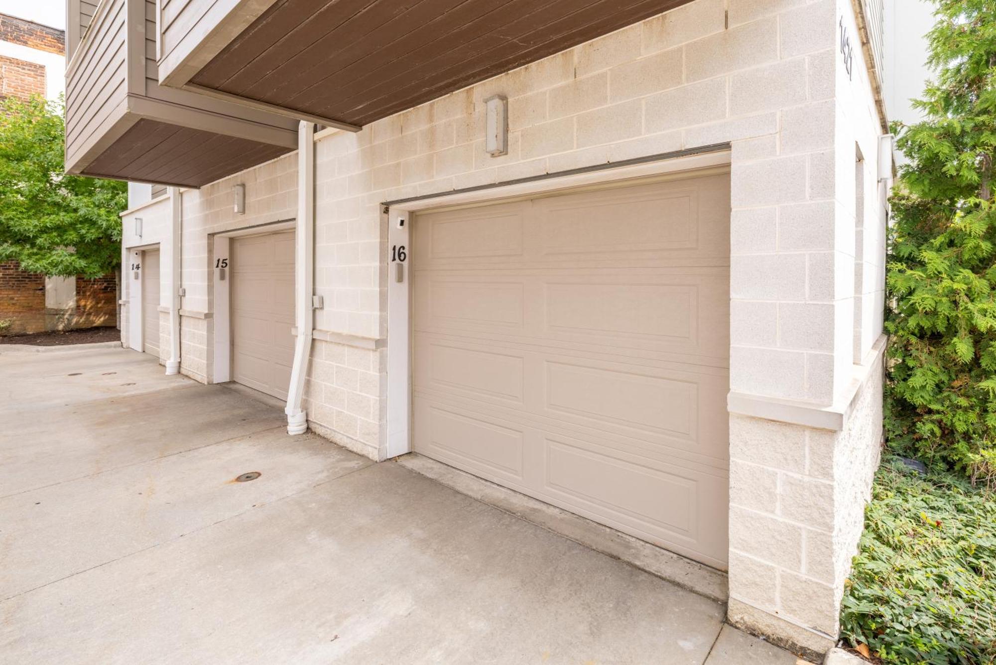 Luxury Downtown Townhome Private Garage Unit 16 Cleveland Exterior foto